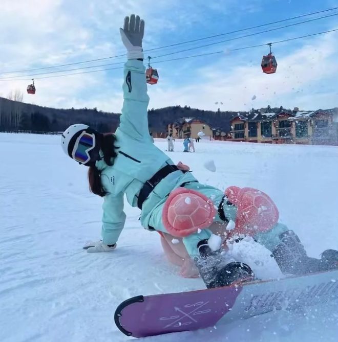 出炉!口碑与正规性双重认证一篇了解开元ky棋牌哈尔滨旅行社前十榜单(图1) 出炉!口碑与正规性双重认证一篇了解开元ky棋牌哈尔滨旅行社前十榜单(图1)
